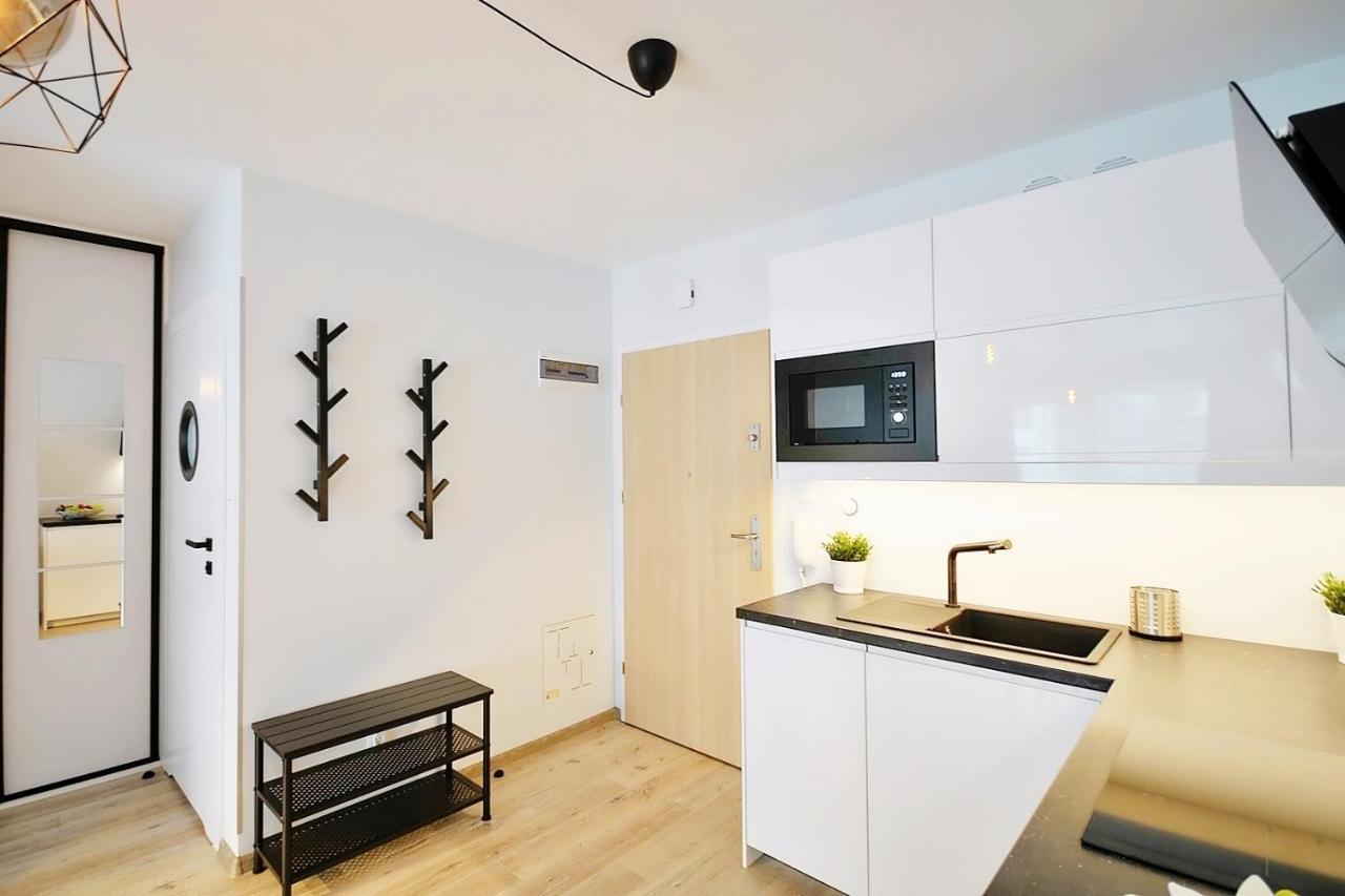 Apartament Andar Z Miejscem Parkingowym Kolobrzeg Dış mekan fotoğraf