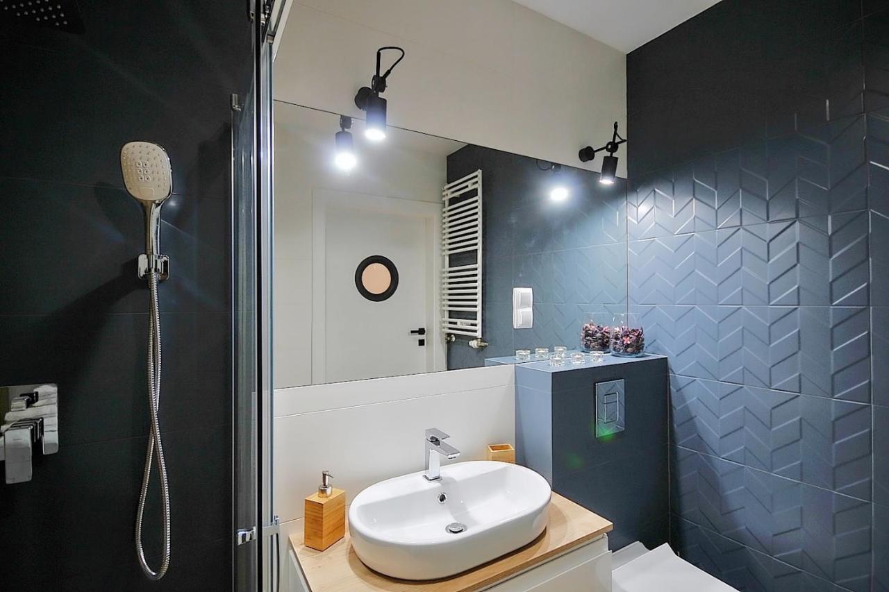 Apartament Andar Z Miejscem Parkingowym Kolobrzeg Dış mekan fotoğraf
