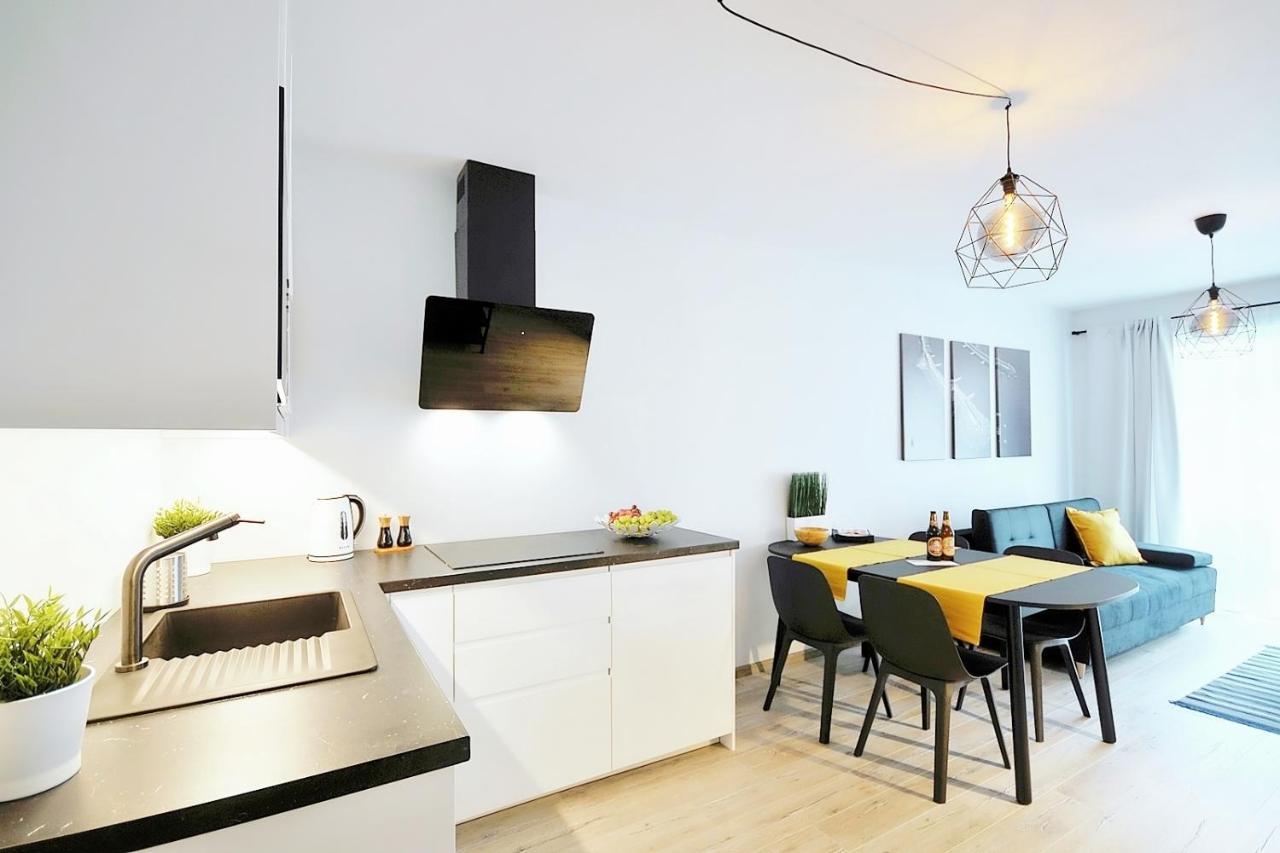 Apartament Andar Z Miejscem Parkingowym Kolobrzeg Dış mekan fotoğraf