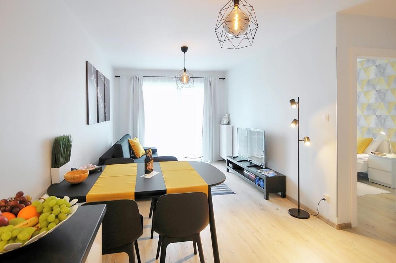 Apartament Andar Z Miejscem Parkingowym Kolobrzeg Dış mekan fotoğraf
