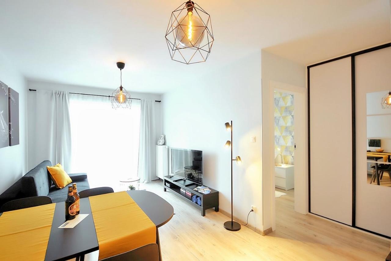 Apartament Andar Z Miejscem Parkingowym Kolobrzeg Dış mekan fotoğraf