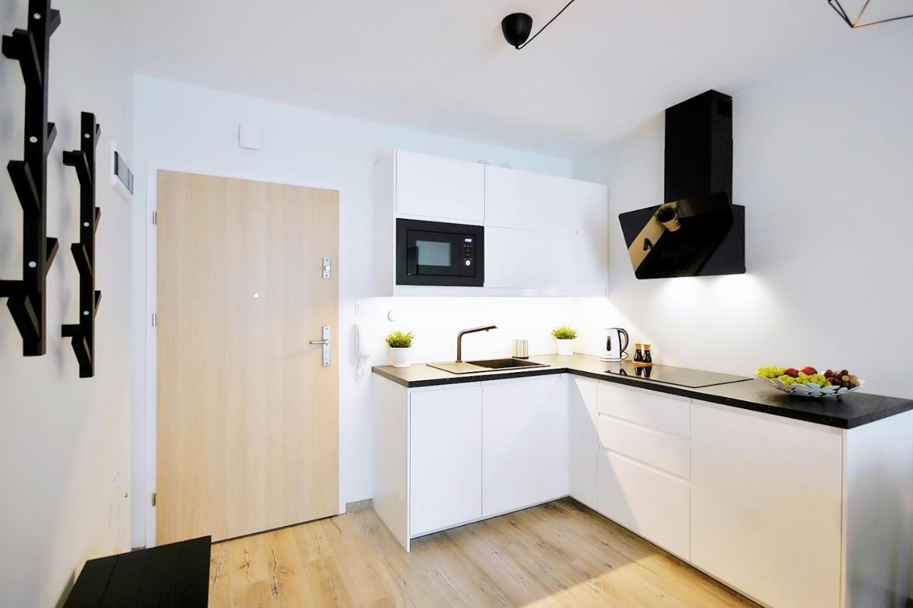 Apartament Andar Z Miejscem Parkingowym Kolobrzeg Dış mekan fotoğraf
